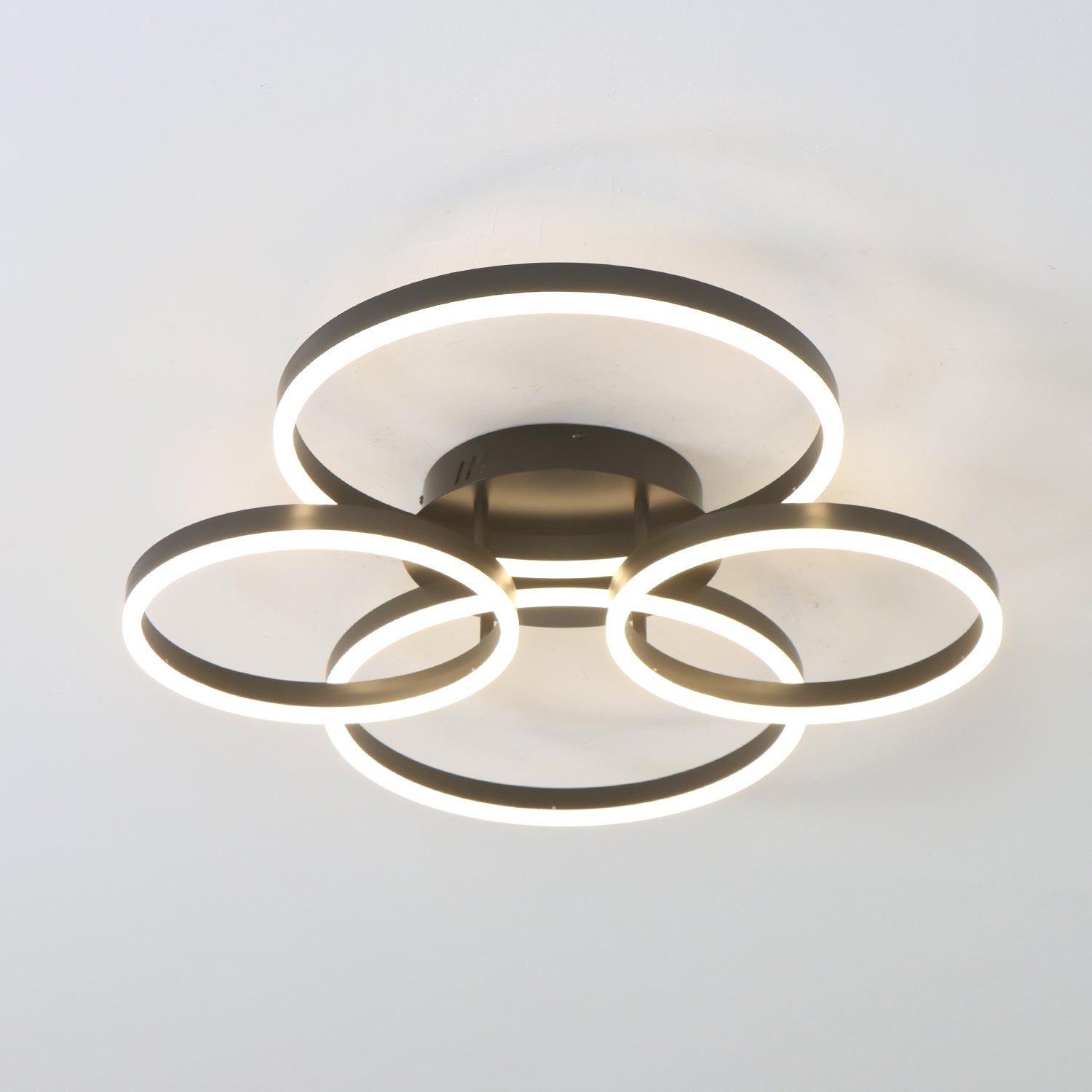 Circle Modern Integrated LED Flush Mount Ceiling Light with Remote Control