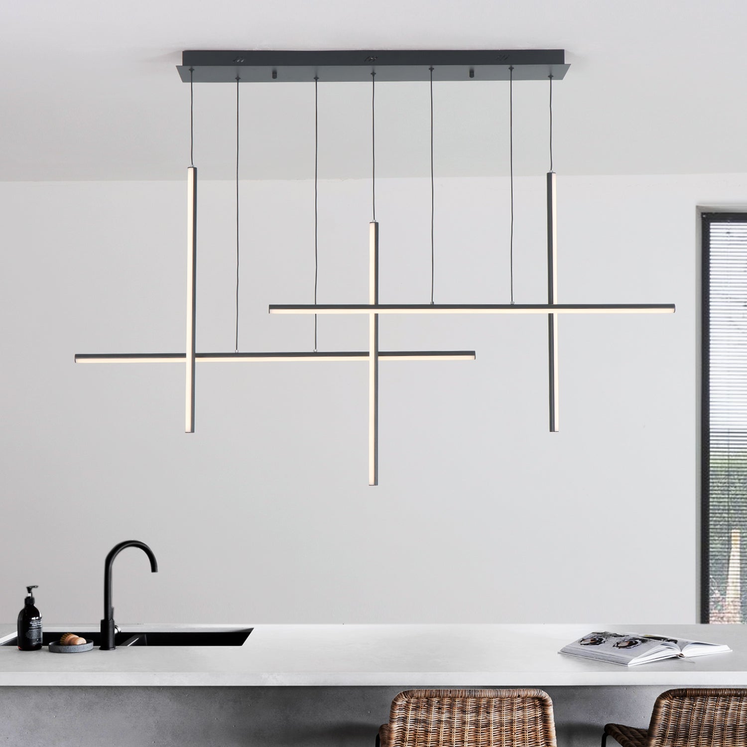 Modern Integrated LED Dimmable Linear Long Chandelier