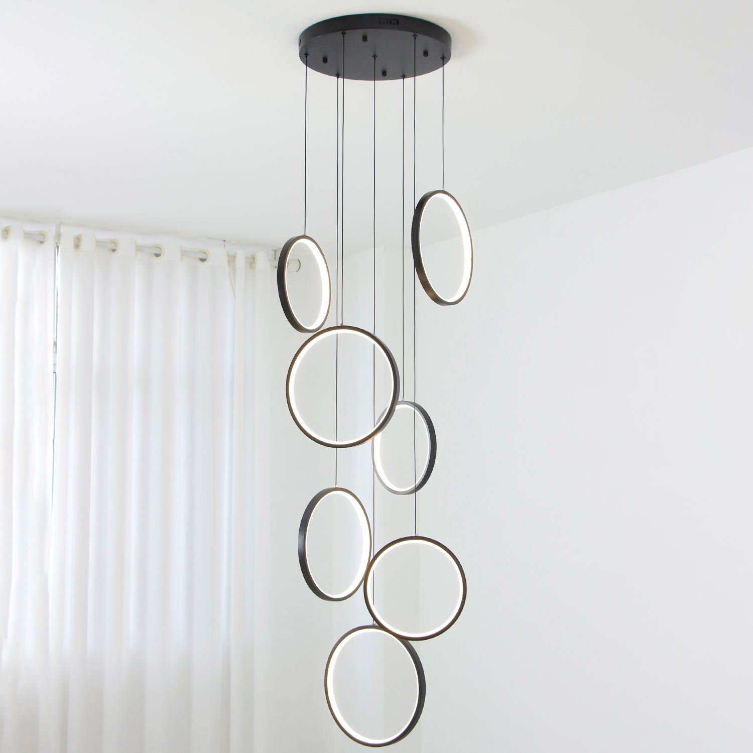7/10 Lights Rings Modern LED Dimmable  Black High Ceiling Chandelier