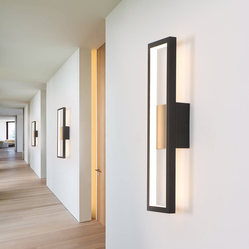 H18" Single Modern LED Triac Dimmable Black/Gold Wall Sconce