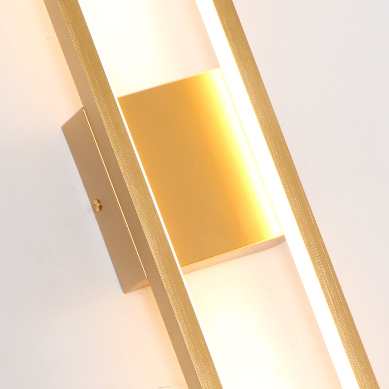 H18" Single Modern LED Triac Dimmable Black/Gold Wall Sconce